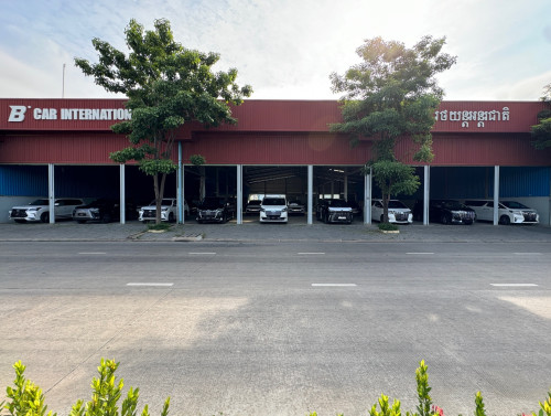 2021 TOYOTA GRANVIA Premium VIP