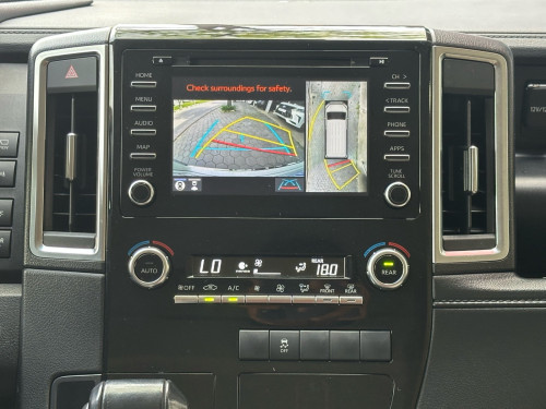 2021 TOYOTA GRANVIA Premium VIP