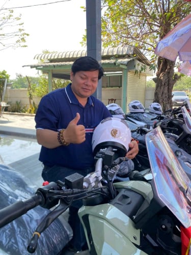 AGV 2025