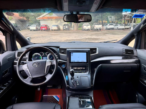Alphard 2012 for Rent