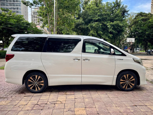 Alphard 2012 for Rent