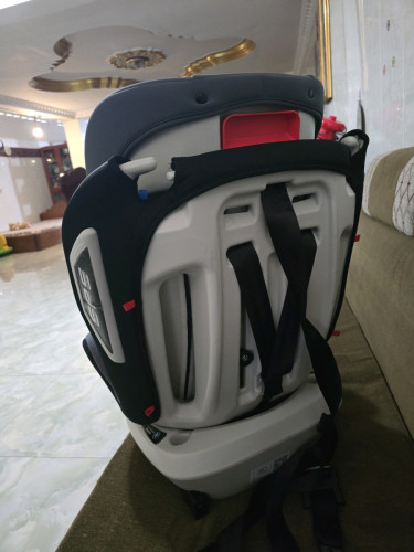 Car seat second hand look like new