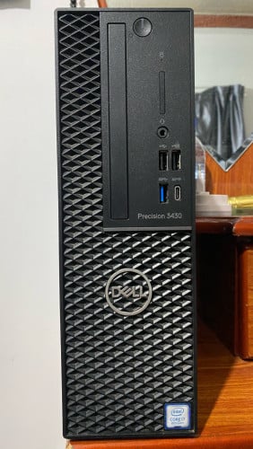 Dell Precision 3430 core 17 ជំនាន់ទី 8 3.20Hz