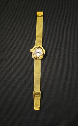 Guess Rose lady new 98%