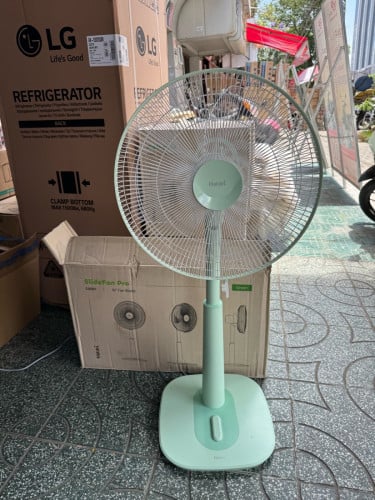 Hatari  ( HB-S16M1)( កង្ហារបញ្ឈរថ្មីទំហំ16" / New Fan 16")
