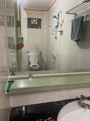 House 5room 1600$