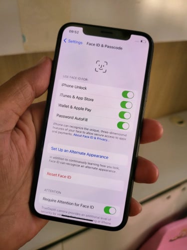 iPhone X 64G អេក្រង់ហ្សុីន ស្កេន(វៃដូរបាន)👉$95