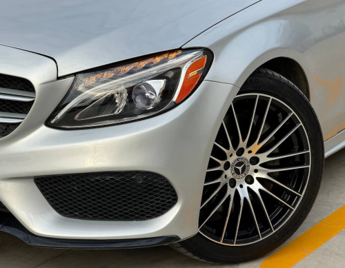 Mercedes C300 AMG 4matic 2015 ក្រដាស់ពន្ធ 10000$ ដកឡានបានភ្លាមៗ