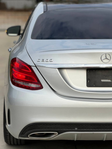 Mercedes C300 AMG 4matic 2015 ក្រដាស់ពន្ធ 10000$ ដកឡានបានភ្លាមៗ