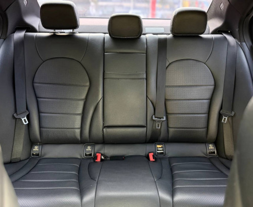 Mercedes C300 AMG 4matic 2015 ក្រដាស់ពន្ធ 10000$ ដកឡានបានភ្លាមៗ