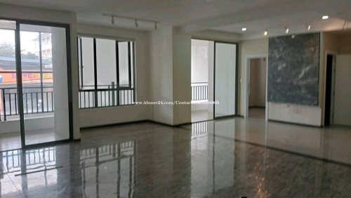 Shop or Showroom street 1986 Phnom Penh Thmey for Lease