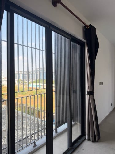 Single bedroom urgent Sale