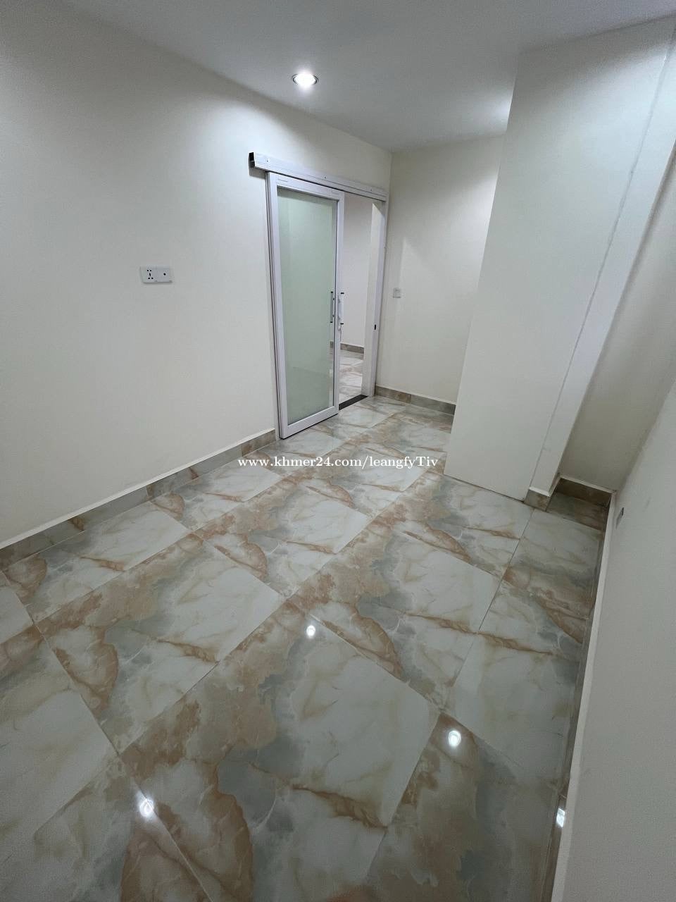 Toul Kork, Phnom Penh - photo 5