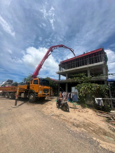 អគារកំពុងសាងសង់ (លក់បន្ទាន់)