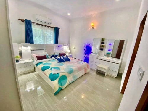 ផ្ទះថ្មីច្រឺងដាក់លក់បន្ទាន់