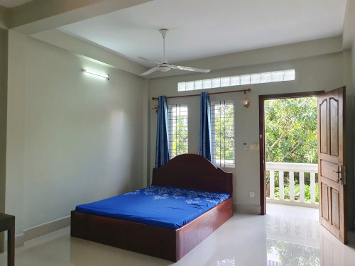 បន្ទប់ជាន់ទី1ជាន់លើ ម៉ាស៊ីនត្រជាក់ 85$/ខែ  ចង់មើលបន្ទប់សូមឆាតតាម  088 57 51 787