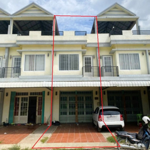 ๐ฆLink House Available for Urgent Sale at a Special Price (Negotiable).