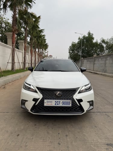 013 sport ម្ចាស់ដេីមទី1up 021ហេីយ