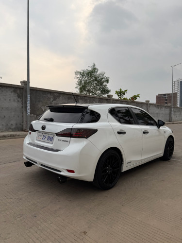 013 sport ម្ចាស់ដេីមទី1up 021ហេីយ