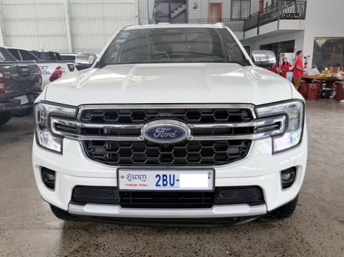 Ford Everest Titanium Full option 2023
