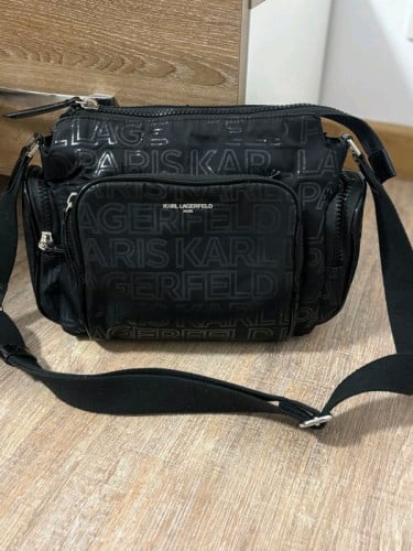 Karl Lagerfeld / shoulder bag