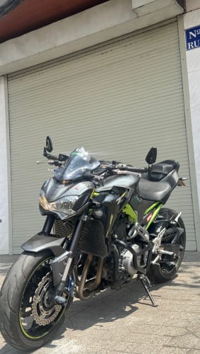 Kawasaki Z900