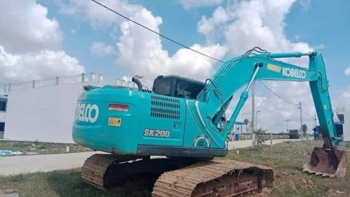 Kobelco SK200 ឆ្នាំ 2019