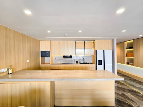 Luxury penthouse 4BR
