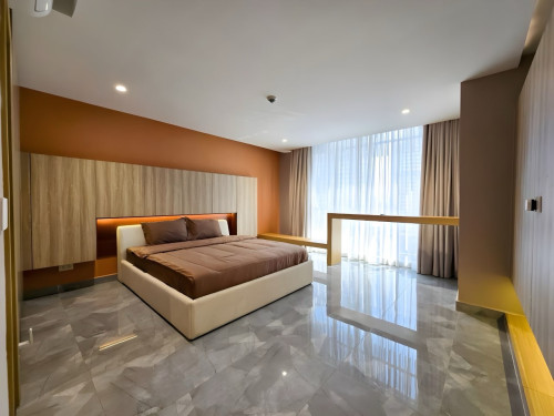 Luxury penthouse 4BR