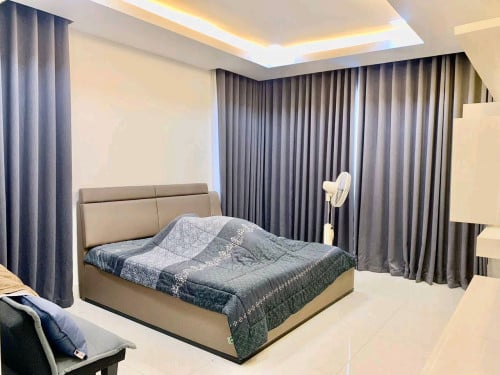 Queen Villa Corner For Rent / Borey Peng Huoth Bueng Snor