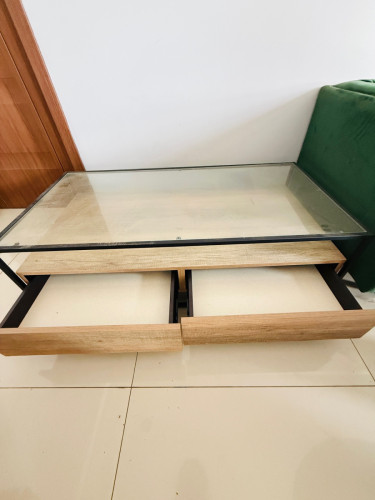 Second- hand Tea table/Coffee table
