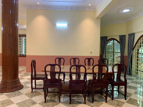 Very Spacious Villa for Rent near Street 271
