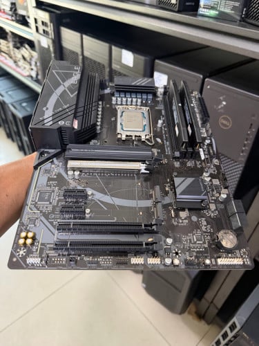 Z790 + i9-13900K