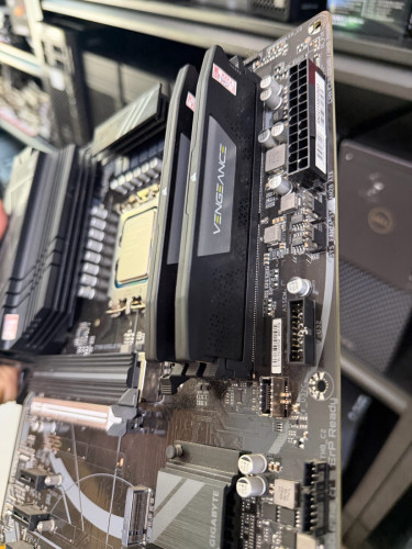 Z790 + i9-13900K