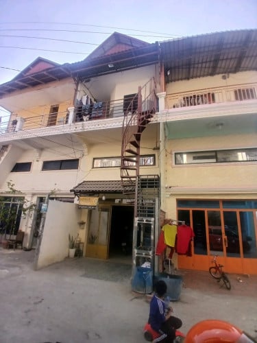 ប្លង់រឹង