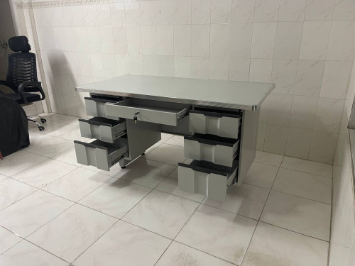 តុដែក