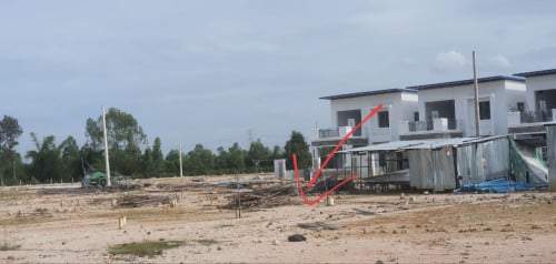 ដីលក់បន្ទាន់នីជិតសង្កាត់ស្នោរ 5ម * 20ម