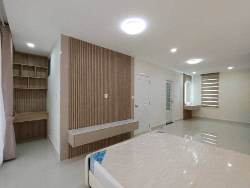 វីឡាកូនកាត់ LC2 លក់បន្ទាន់ (ម្ចាស់ផ្ទាល់)