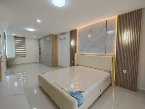 វីឡាកូនកាត់ LC2 លក់បន្ទាន់ (ម្ចាស់ផ្ទាល់)