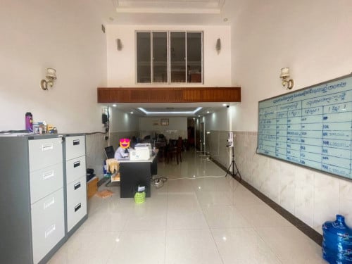 🏦Link house for Available for Urgent Sale at a Special Price (Negotiable).