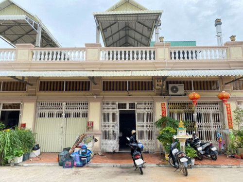 🏦Link house for Available for Urgent Sale at a Special Price (Negotiable).