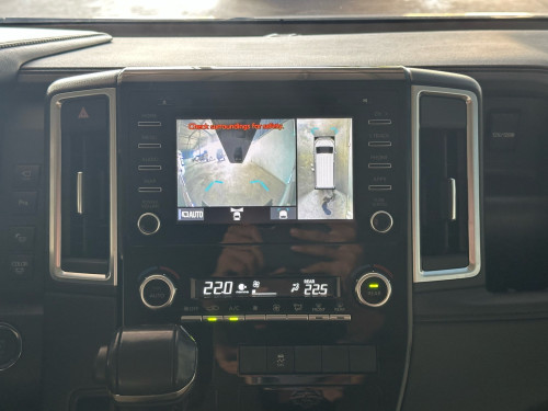 2021 TOYOTA GRANVIA Premium VIP