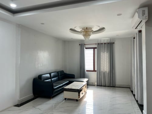 8 Bedroom Villa for Rent near AEON2