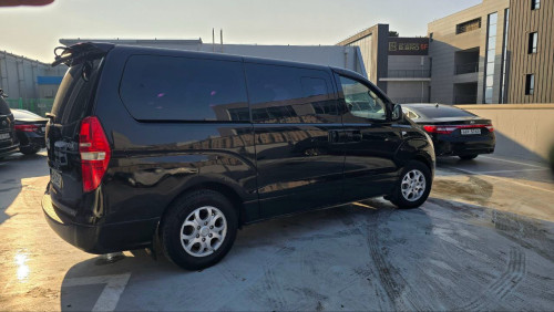 Hyundai Starex 2013
