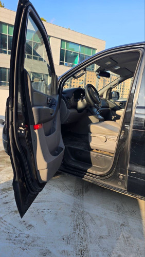 Hyundai Starex 2013