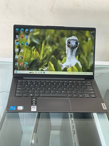 Lenovo ideapad 82SD ci5-1235u 16gb m2 512gb