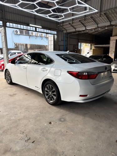 Lexus ES300h 2013 Full Premium