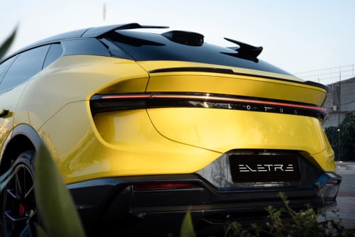 Lotus Eletre 600