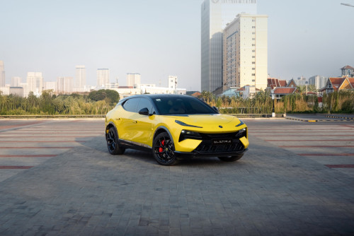 Lotus Eletre 600