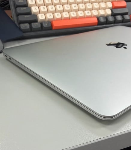Macbook Air M1 (2020)